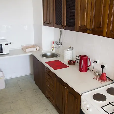 Sunny Apartment *
